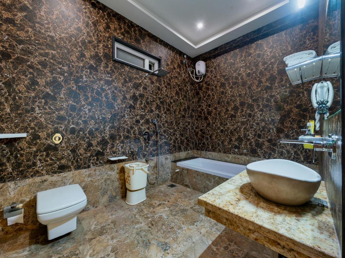โรงแรมจันทราทีป รีเจนซี Dhule ภายนอก รูปภาพ